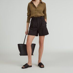 Everlane Women's Draper Short in Buttersmooth in Black, Size 10, Cotton